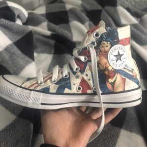 wonder woman converse high top